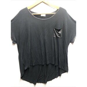 HotGinger Tee Shirt Size Unknown Black on Black Contrast Trim High & Low